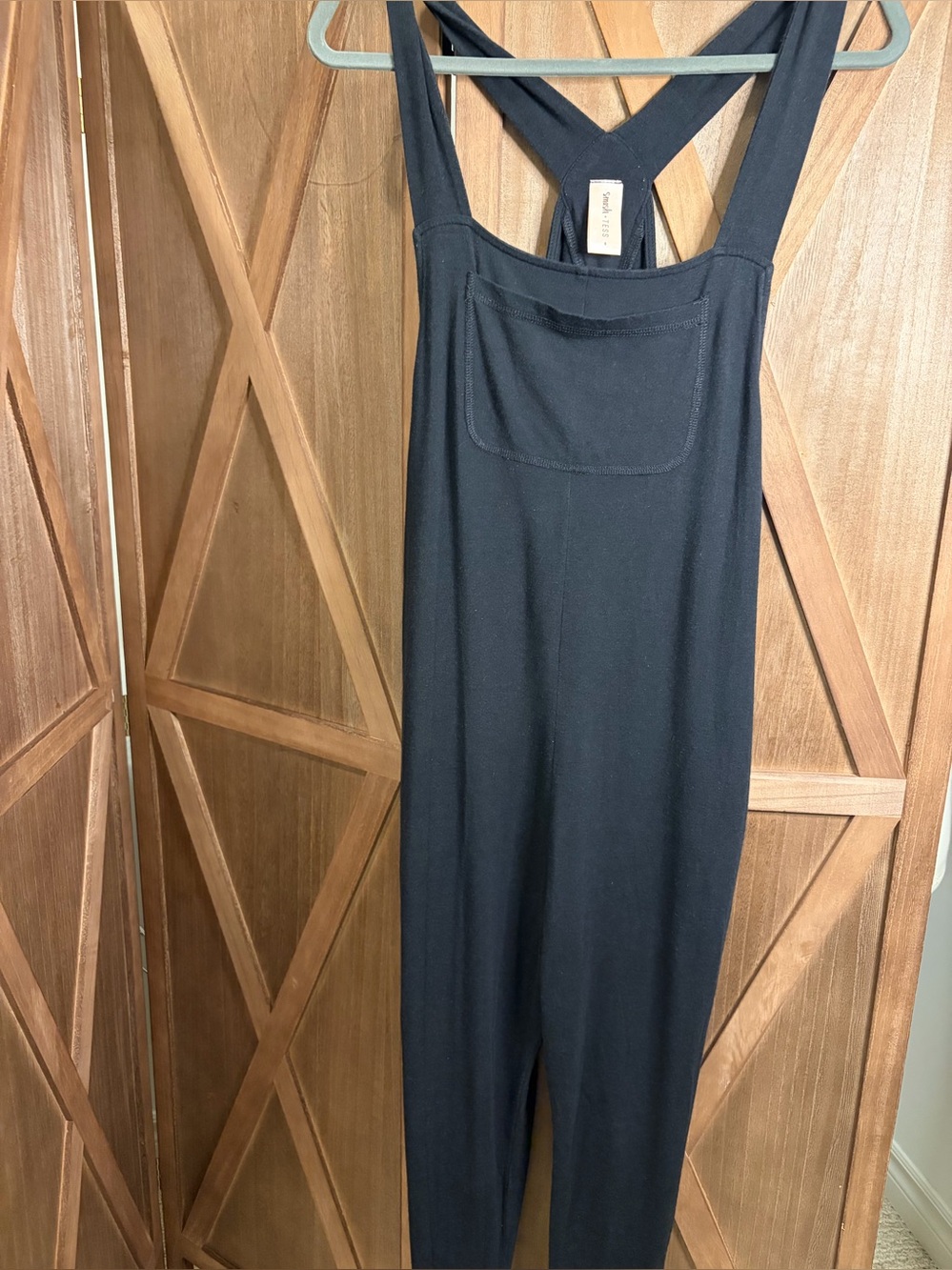 SMASH + TESS Black Crossback Romper with Side Pockets – SIZE SMALL